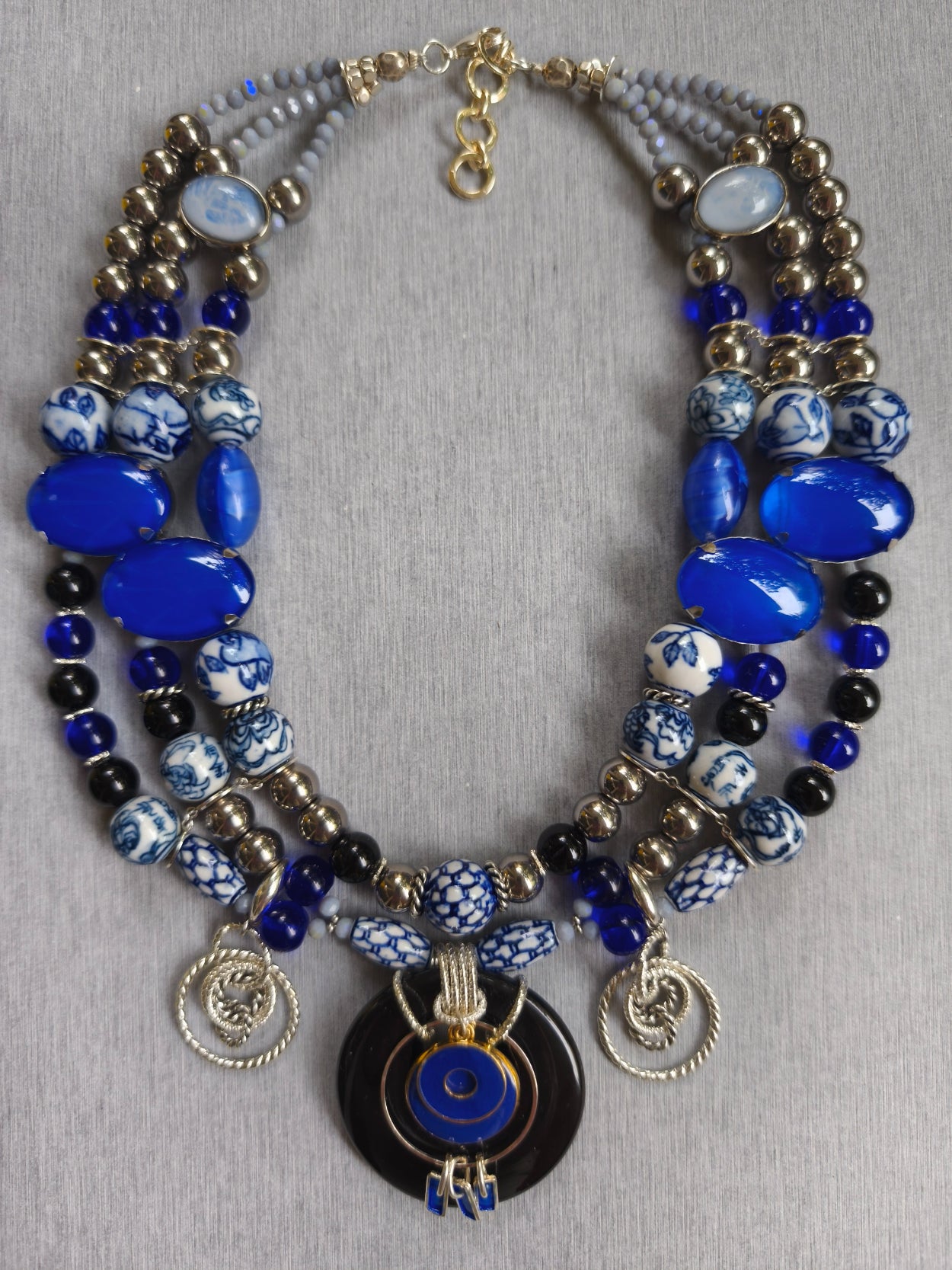 China blue image 0